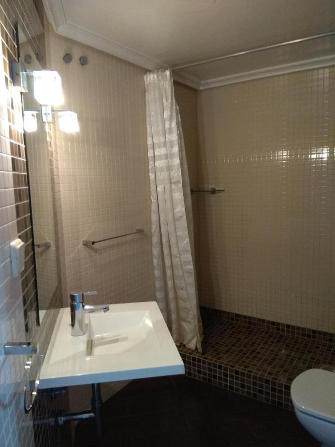 Apartamento Cerca Del Mar Con Piscina Y Parking. Lejlighed Benalmádena