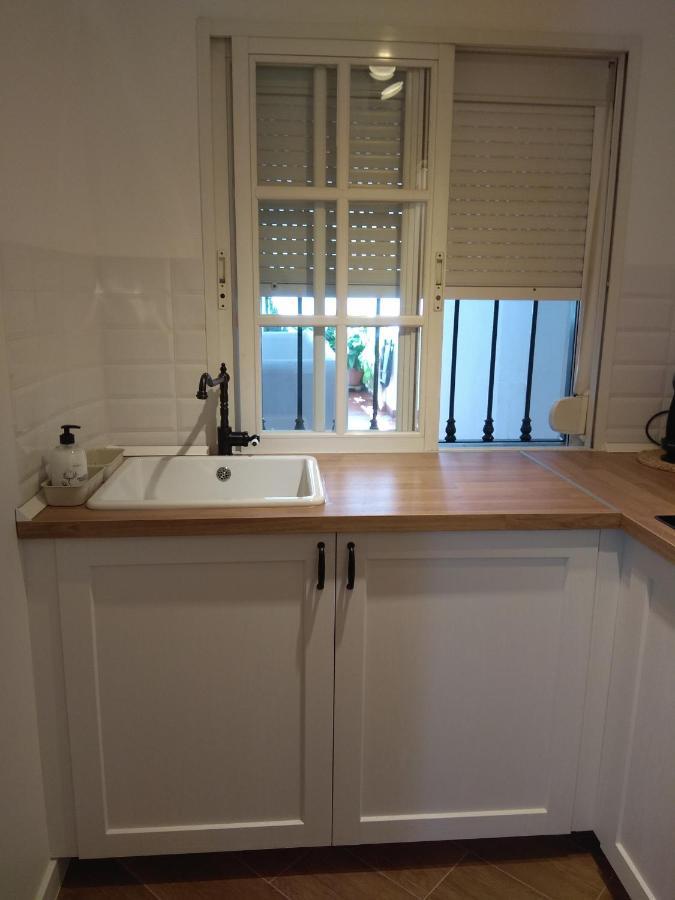 Apartamento Cerca Del Mar Con Piscina Y Parking. Lejlighed