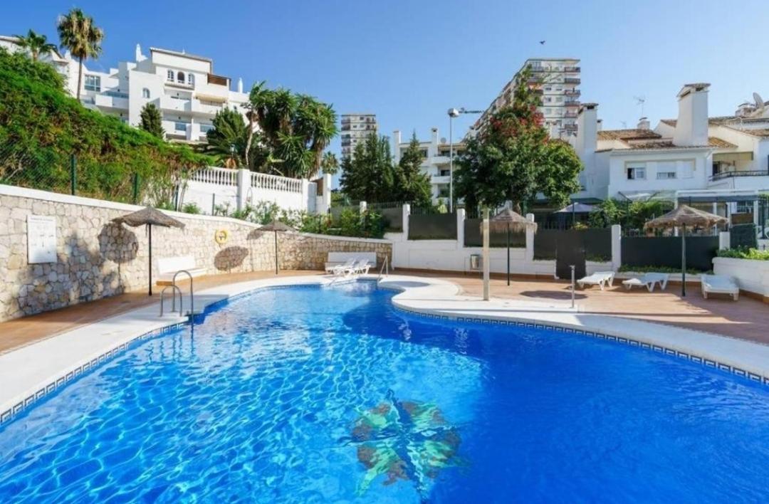 Lejlighed Apartamento Cerca Del Mar Con Piscina Y Parking. Benalmádena